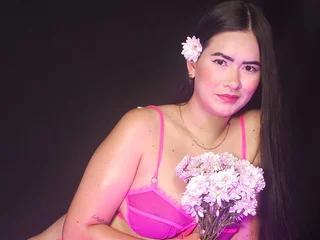 Mia_Martiinez profile