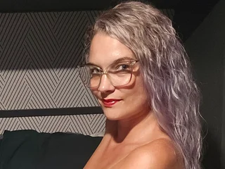 NinaNicoleRoyale