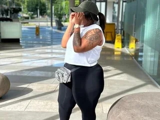 SEXYHUGEASSXx profile