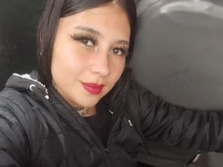 VicttoriaThomson profile