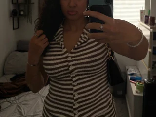 AdrianaRay27 profile