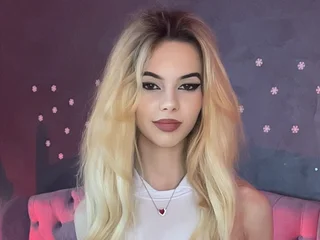 AmiraLovely profile