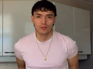 Aron_Dark