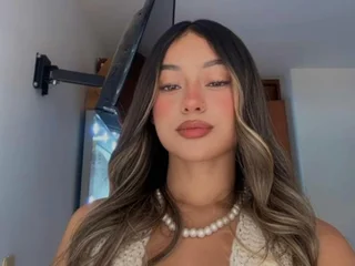 Bonnieandclyhl profile