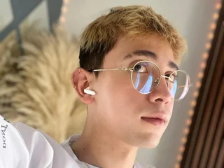 CharlieBrownie profile