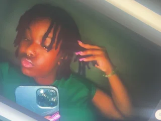 Curvybunnie111 profile