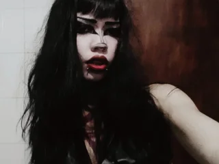 Dakotaalucifenaa profile