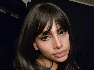 DhaniaHilton profile
