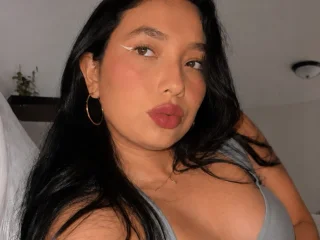 Ema26Quinn