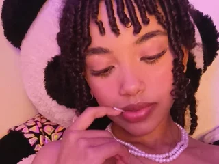 JazmyHot profile