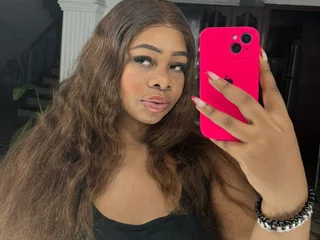 Kenishastark profile