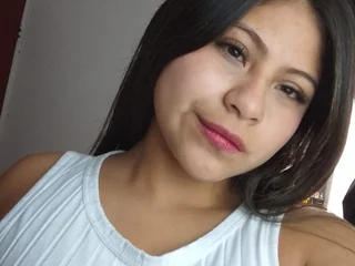 Laura_horny profile