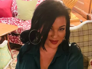 Madam_noir profile