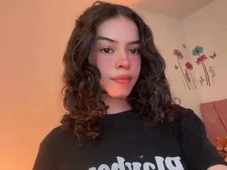 MaddyDoll profile