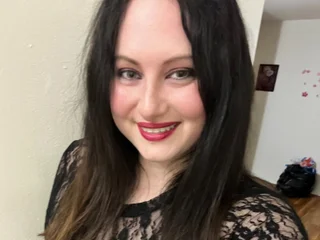 Mandiallday83 profile