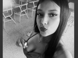 MiaNaugthyXx profile