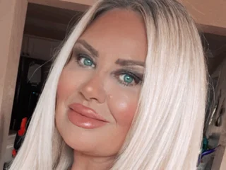 MollyMilfXOXO profile