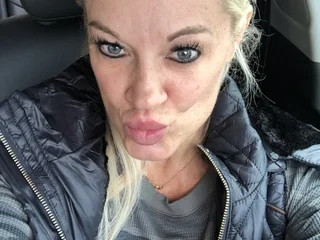 MuscleVixxxen profile