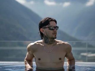 RoderickSexy