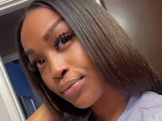 STARLA_ROYALE profile