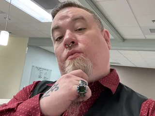 SadboyGothboy profile