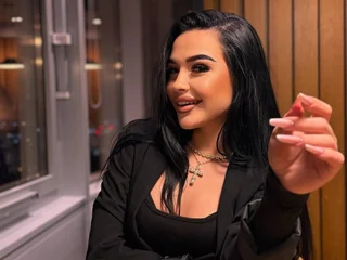 Sasha_Lorrenz profile