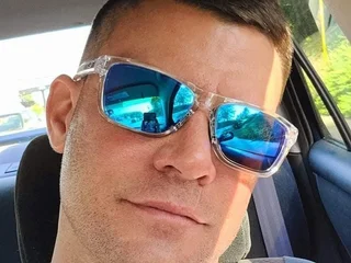 SexyAssPosingGuy profile