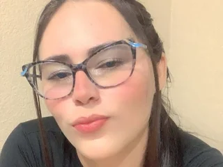 TIFFANY_rossy profile