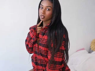 ZairaBlakee profile