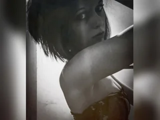 xSarahOphirx profile