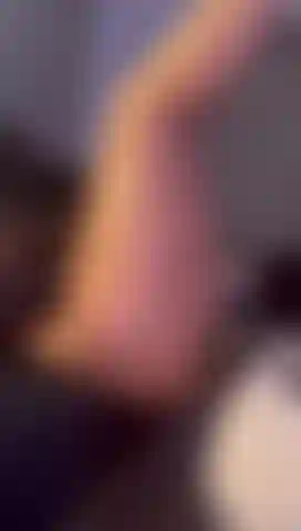 Playing with my fuck machine till I squirt all over the floor