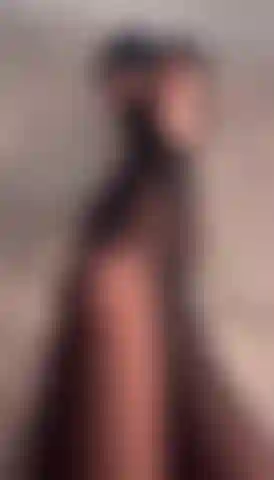 Tacchi da spogliarellista in primo piano!