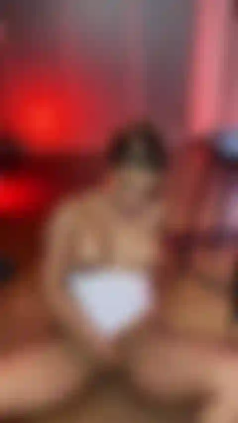 Olio per scoparmi forte la figa.