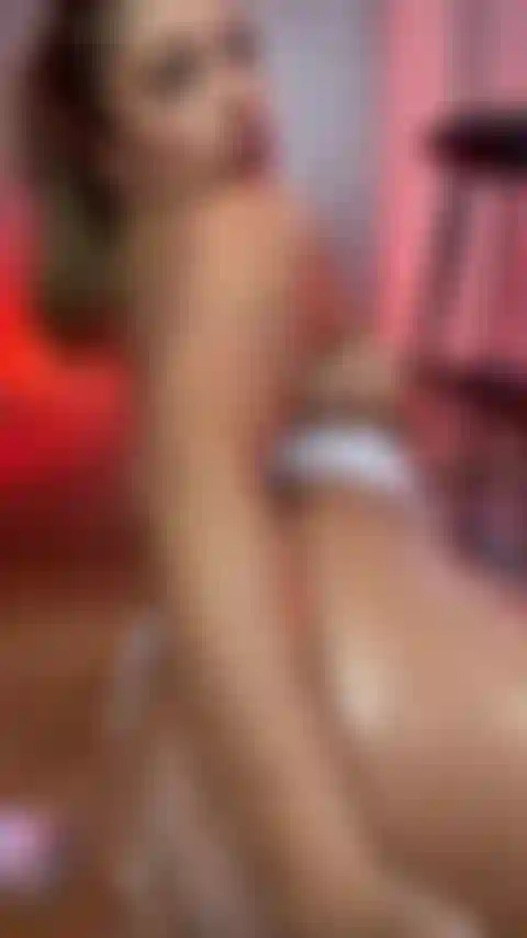 Ho olio su tutto il corpo, fanculo!!