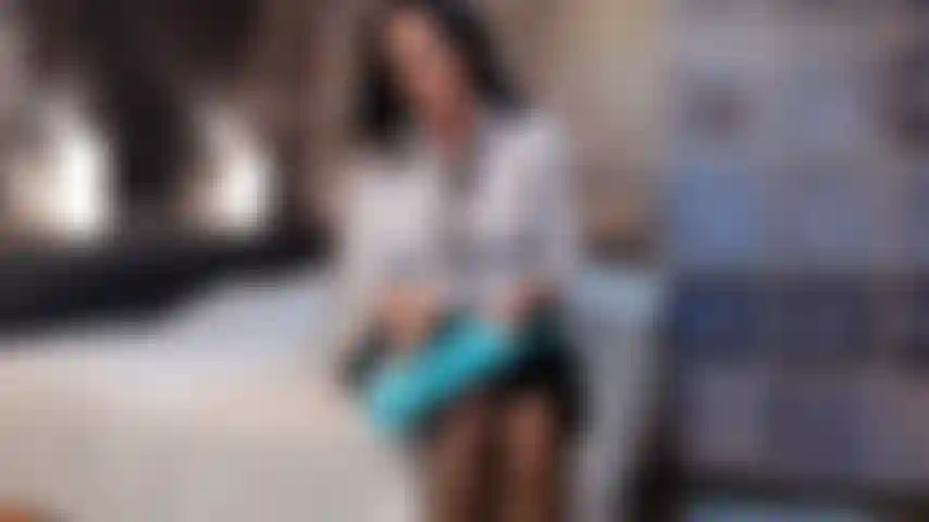 Ruolo da solista che interpreta la segretaria birichina - capo.