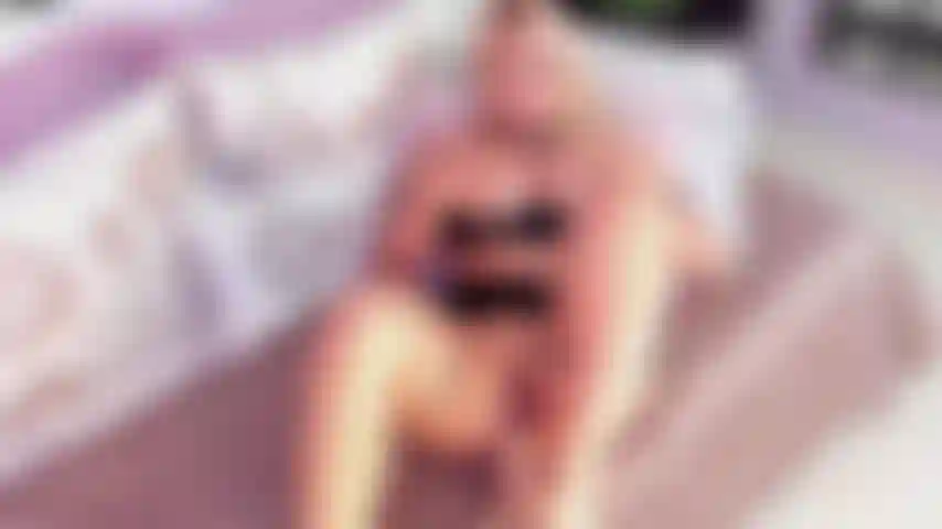 Squirto e vengo con la mia fottuta macchina.