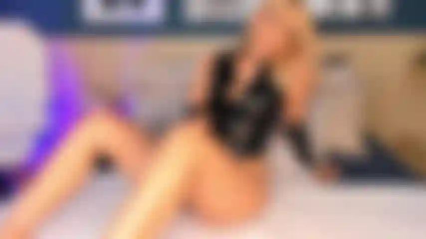 Masturbo con il mio hitachi + squirt.