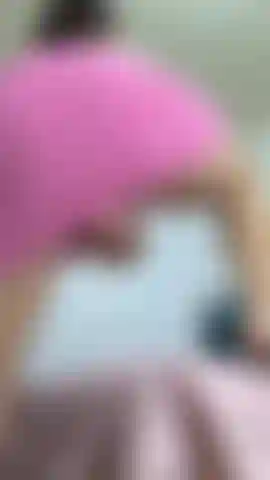 Voyeur/abby in asciugamano che si masturba.