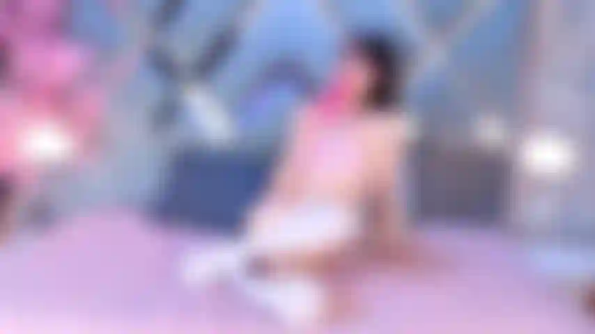 My virgin ass open for you 🧡