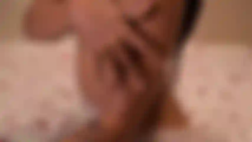 Sono bagnata, sempre.