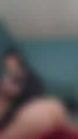 Vuoi vedere come il mio sexy culo rimbalza?