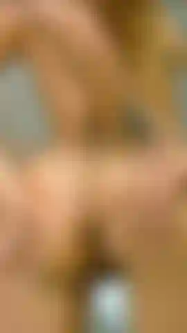 Macchina fotografica, corpo e seduzione.