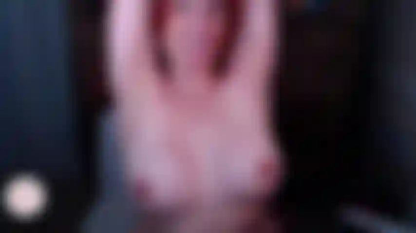 Cavalca un dildo fetish sotto l'ascella personalizzato.