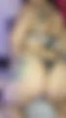 This huge ass is ready to jump on you. I know you're mesmerized by the way I move it. Get turned on for me and keep dreaming about having it on top of you!