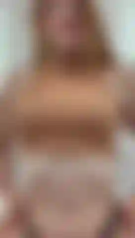Lascia che ti seduca con la mia sensualità.