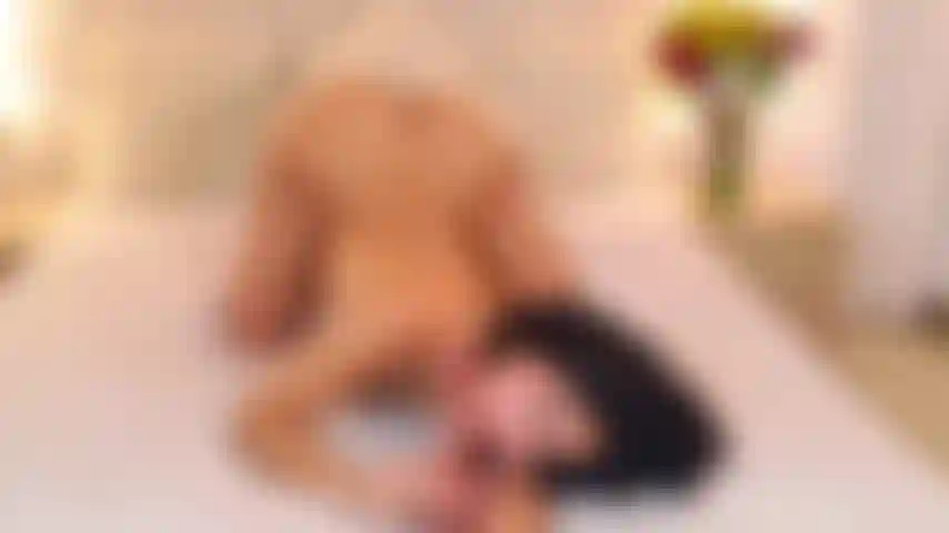 Posso mangiarti tutto il cazzo.