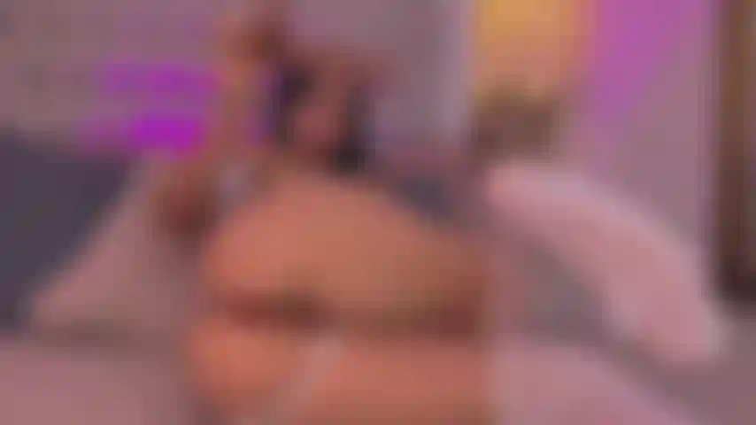 La mia figa vuole il tuo cazzo.