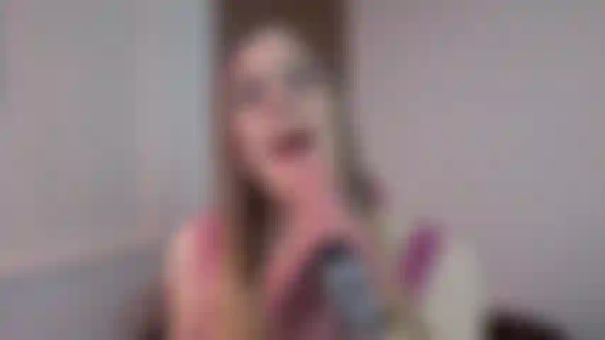 Alice gives a POV Blowjob and Deepthroat up close