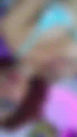 Mi siedo sul tuo viso.