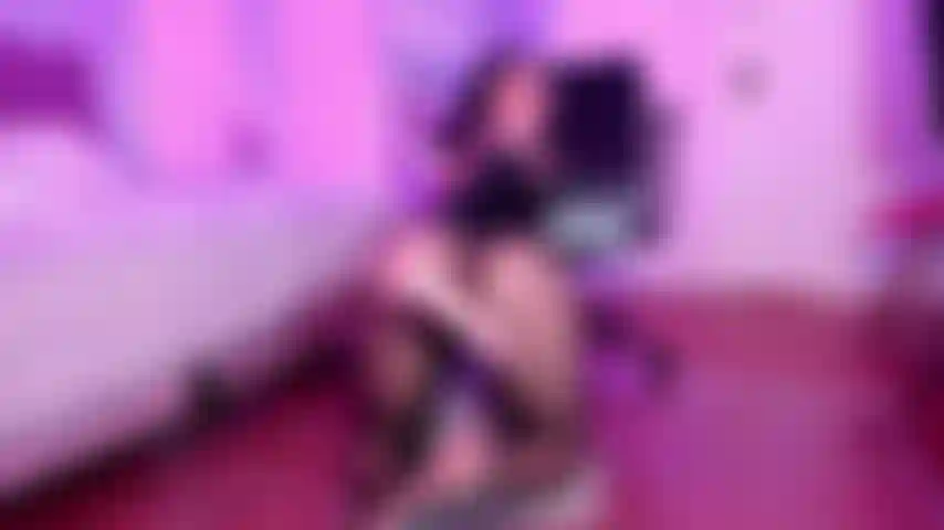 Il tuo cazzo mi fa sentire così bene.